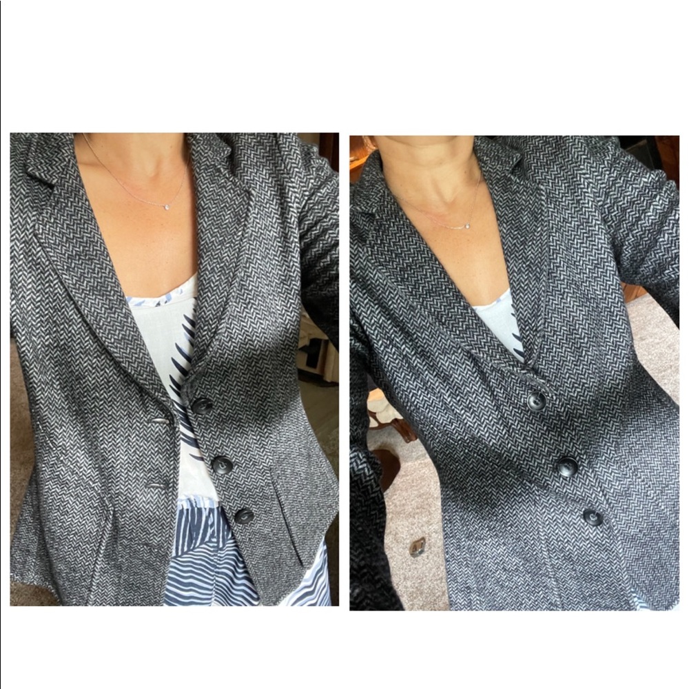 Armani business suit Jacket size 6 or Small/XS